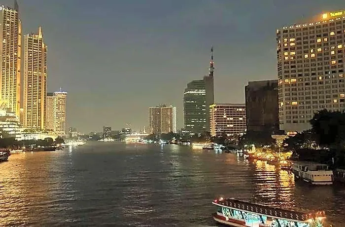 Hotel Sathorn Terrace 3*