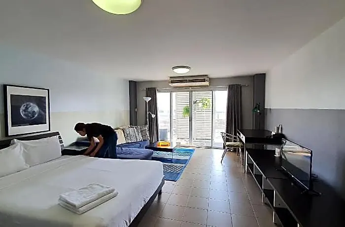 Sathorn Terrace